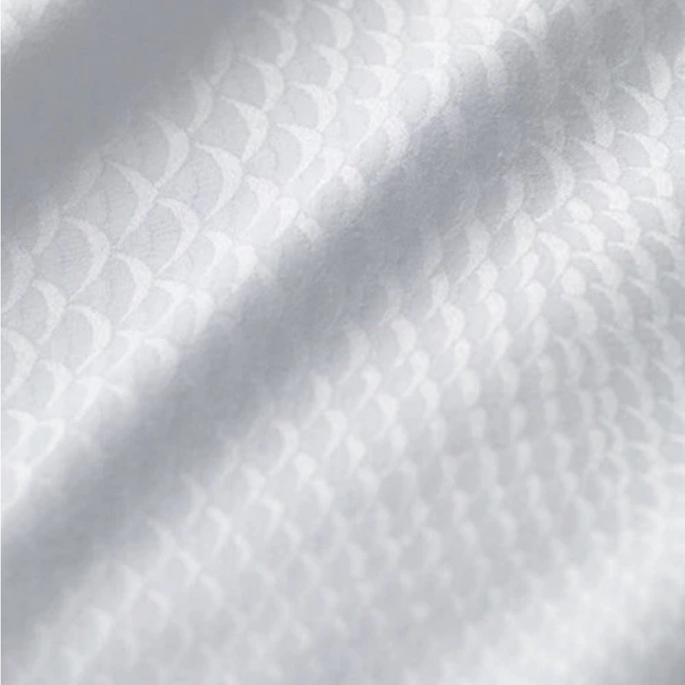NEW Todd-Avery Lenahan Pisces King Duvet Cover in White for JW Marriott - Picture 5 of 6